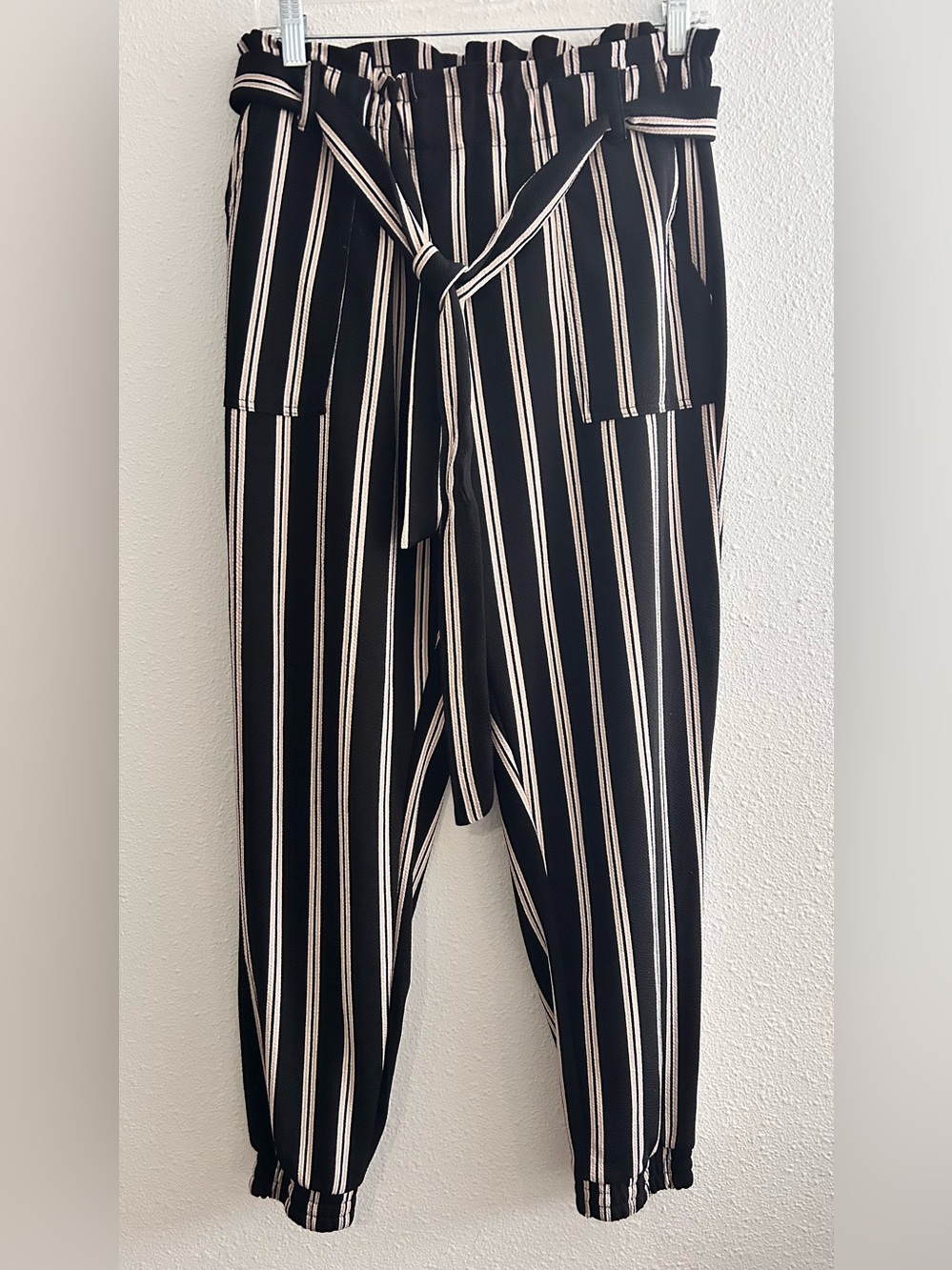 No Comment Striped Tie-Waist Black & Cream Paperbag Joggers